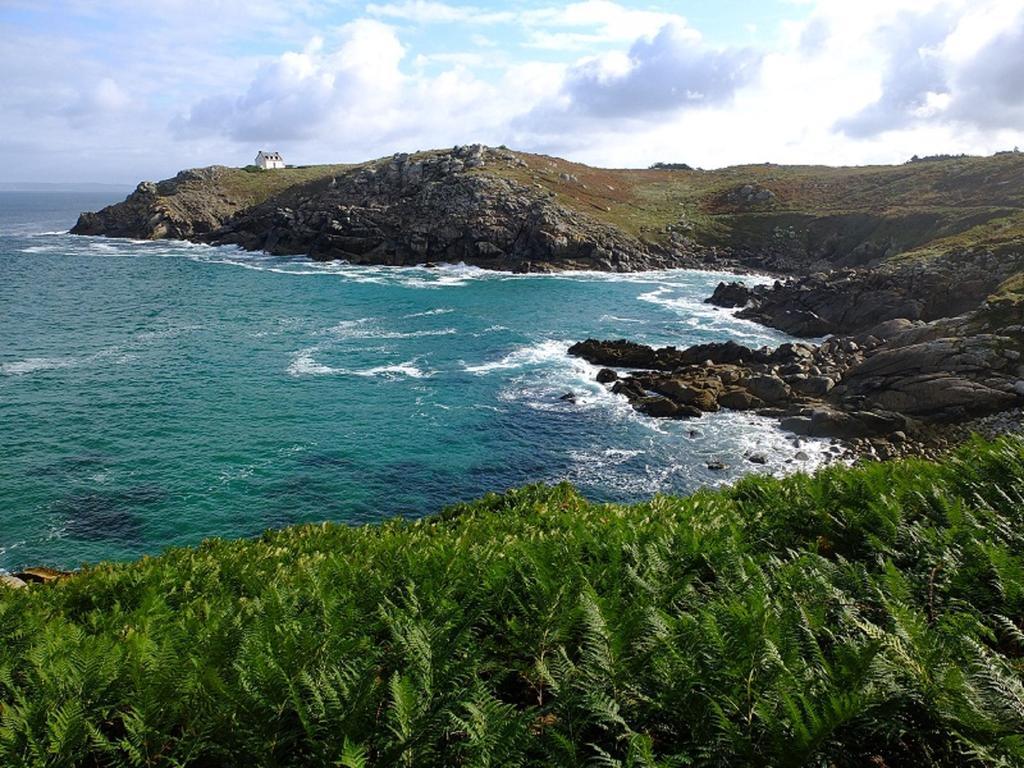 Au Calme A 10Mn Des Baies De Douarnenez Et Audierne Avec Cuisine A Disposition Mahalon Exteriér fotografie