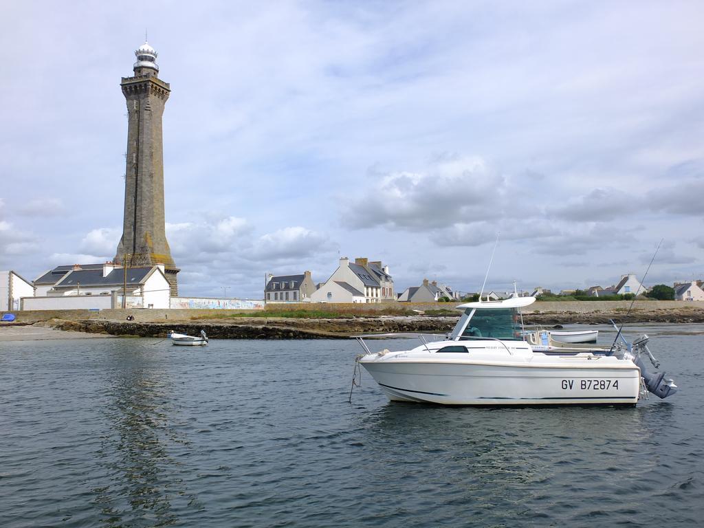 Au Calme A 10Mn Des Baies De Douarnenez Et Audierne Avec Cuisine A Disposition Mahalon Exteriér fotografie